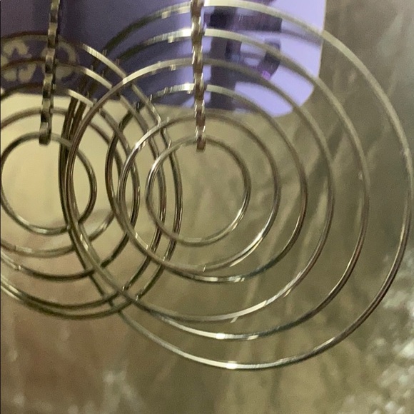 Circle ⭕️ Upon Circle ⭕️ Earrings - Picture 2 of 2